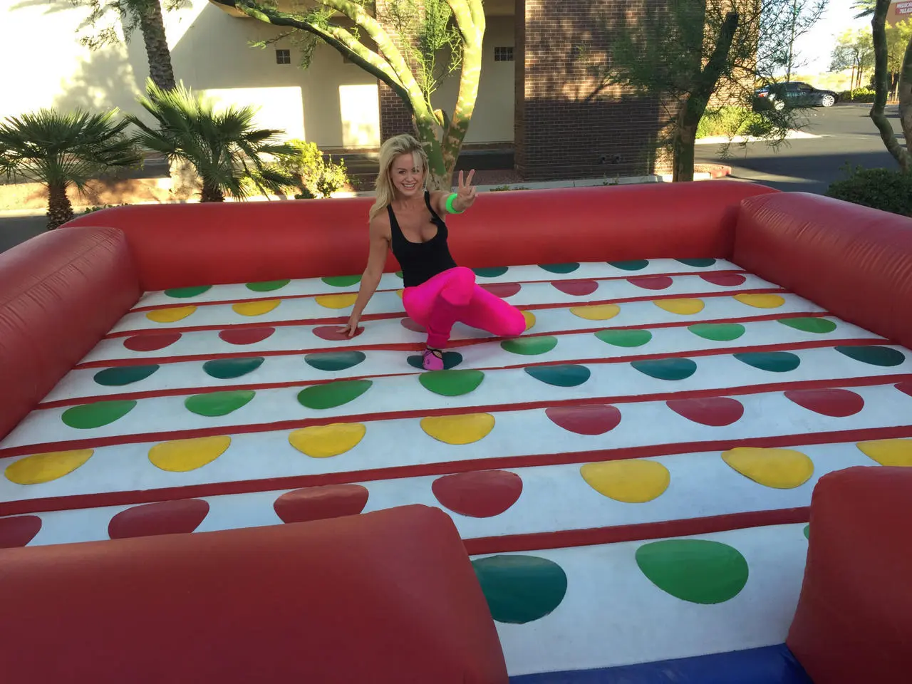 Inflatable Twister
